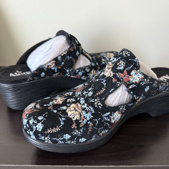 Alegria velvet floral clogs-size 10 - Picture 1 of 5